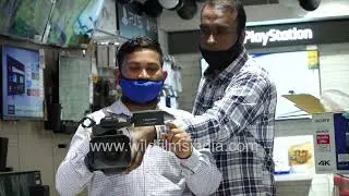 Sony A7S Mk4 flies off shop shelves in India: Customer buys new camera at Avit Sony Showroom in CP
