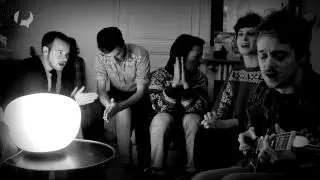 Live Concrete Knives avec le titre Africanize