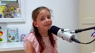 להיות כאן ילד | It's not so simple to be a child here - Cover by Gili (Hebrew)
