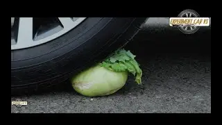EXPERIMENT:CAR VS WATERMELON car vs soft brittle things.crushing crunchy soft things by car