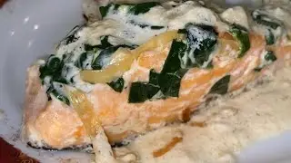 Семга со шпинатом в сливочном соусе 
