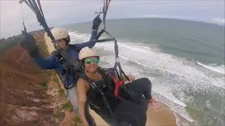 Voo Panoramico parapente com Jaqueline - Falesias Jequiá da Praia-AL