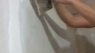 Нанесение шпатлевки на гипсокартон