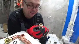 Preparation of copper/stainless steel pipes for installation of soldered and press fittings