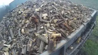 Заготовка дров, измельчитель веток снова в деле!