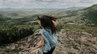 Illenium Ft. Nevve - Fractures (Trivecta Remix) (Lyrics in CC)