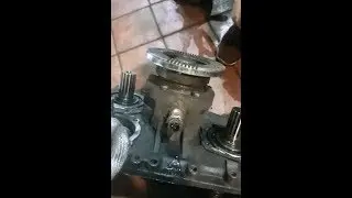 Самосвал КАМАЗ. Ремонт китайской КПП 9JS135TA.