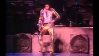 Michael Jackson: Let's Dance!