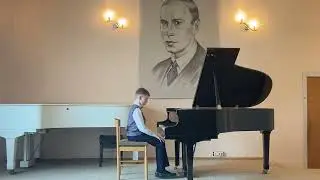 Столяров Арсений