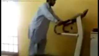 Funny videos 2017 People doing stupid things - Try not to laugh