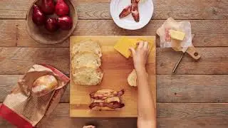 How to make a Breakfast Pear and Bacon Grilled Cheese Sandwich