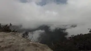 Machu Picchu. Montaña Picchu. Fog. Timelapse #2