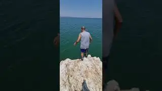 تعرفوا على حجر النملة في بحيرة طبريا