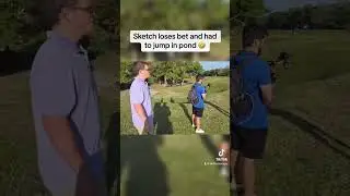 Sketch is still better 🤷‍♂️ #golf #jynxzi #sketch #funny