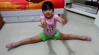 Little girl gymnastic 