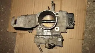 Cleaning the Toyota 5E-FE throttle valve/Adjusting the throttle valve