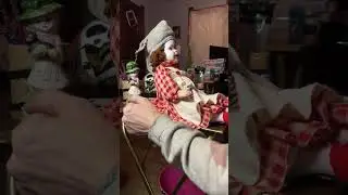 Highlight 37:53 - 42:53 from Juggalo arts and crafts