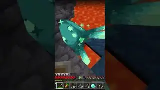 This is what I think of glow squids #shorts #minecraft