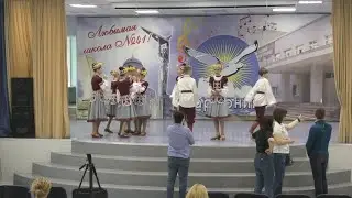 Театральный фестиваль, 1 Б 
