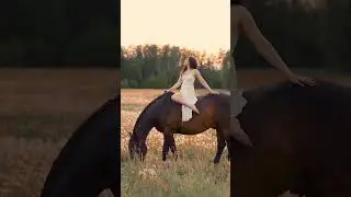 VIRAL video beautifull GIRL horse riding
