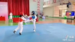 Chinese girl taekwondo knockout