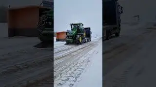 Погрузка трактора John Deere 8430 на эвакуатор. #пополям #синийтрактор #farmer #трактор #agriculture