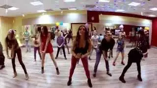 Танцевальный флешмоб от Dance Center Cherkassy