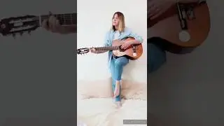 на моей луне я всегда один...группа Мёртвые дельфины 