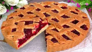 A cherry pie that melts in your mouth! A simple and delicious homemade pie recipe!