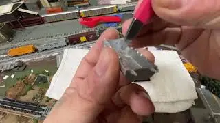 Scale trains tier 4 gevo sound enhancement tape removal !!!