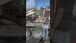2001 VaXcavator Vacuum System - Equipment Demonstration