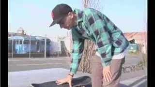 Skateboarding Tricks : Exiting a 50-50 Grind