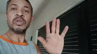 Fechamento de garagem na linha Gold com venezianas ventiladas (porta camarão 4 folhas )