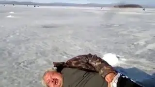 Приколы. Клюет хоть?