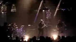 Queens of the Stone Age - Turnin' On The Screw