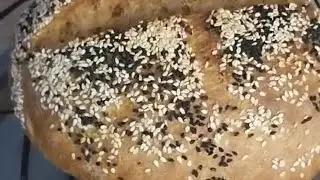 بطريقه بسيطه حضري خبز الشوفان والعسل الاسود خفيف وطري يجنن