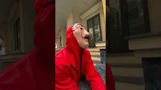 Money Heist vs Police 236 #moneyheist #parkour #police #escape #shorts #goguys