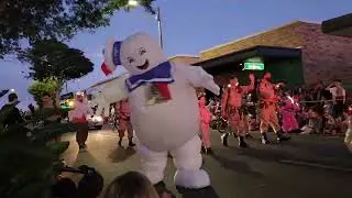 Wynnum Halloween parade
