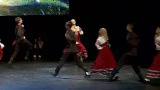 пляска-суматоха "Из угла в угол"