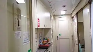Фирменный двухэтажный поезд 