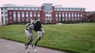 Уверенно шагая – передовой робот Cassie от Agility Robotics