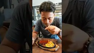 Merayakan ultah suami di Waroeng Steak & Shake #kuliner #wisata #steak