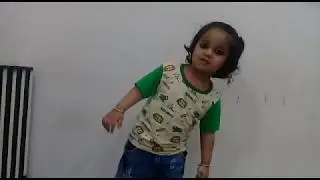 Machli jal ki rani hai singing by cute baby