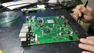 Xbox 360 com defeito (E82, 1101, 0031, 0010 e 1120)