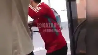Наташа против перуанских болельщиков