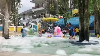 Tempat liburan lengkap keluarga di Bandung Oma Opa