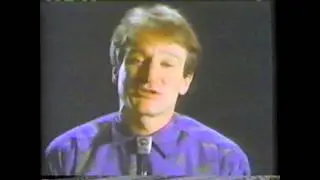 Robin Williams in an old commercial from the 70s