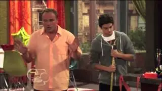 [HD] Wizards of Waverly Place The Wizards Return- Bloopers (Clip)