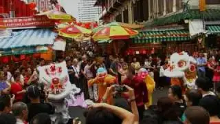 Modern lion dance at Chinatown, Singapore