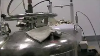 NMR - Filling a New Spectrometer with Liquid Helium and Nitrogen